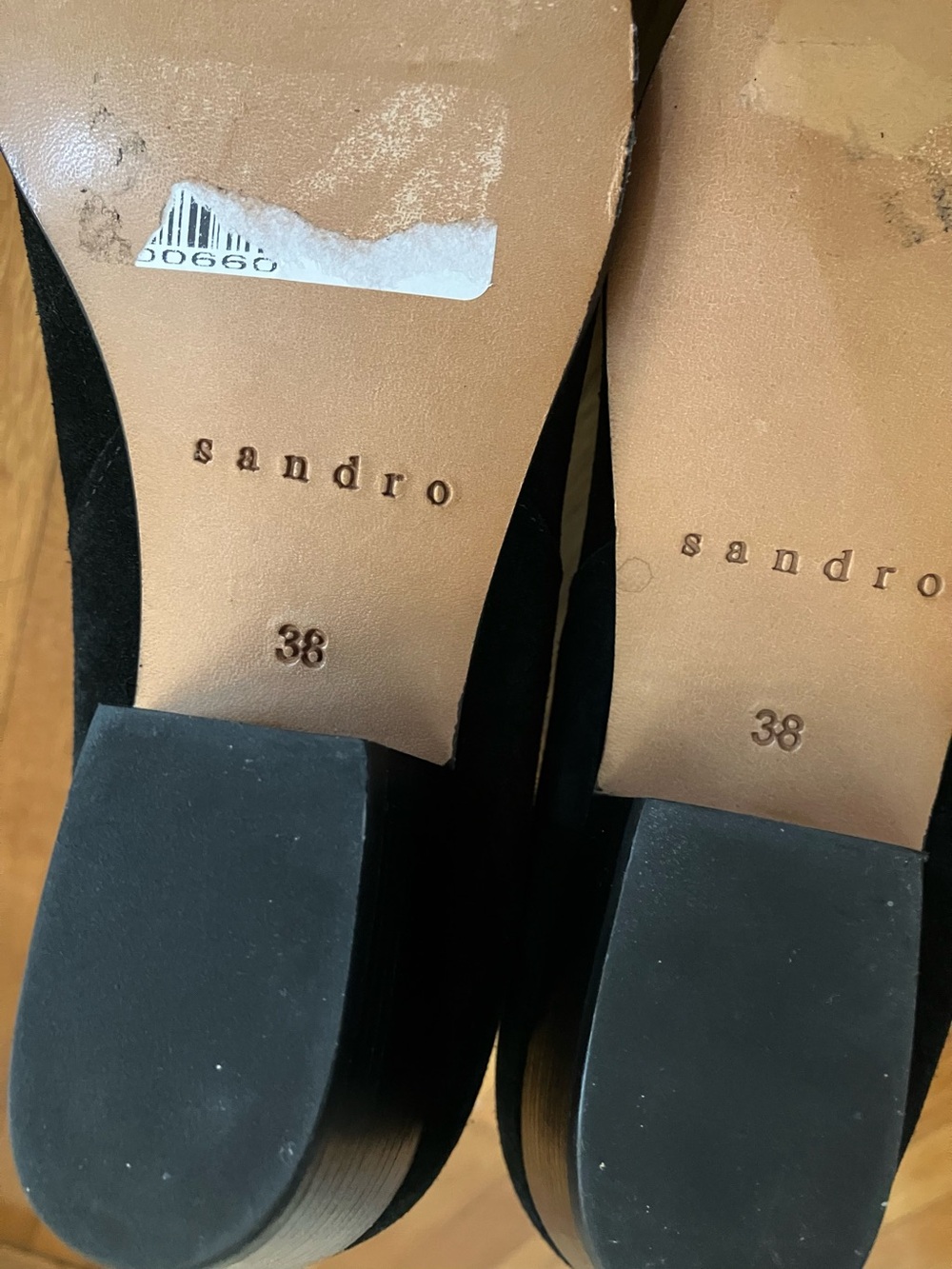 Sandro suede leather ankle booties
French size 38 - Picture 9 of 15